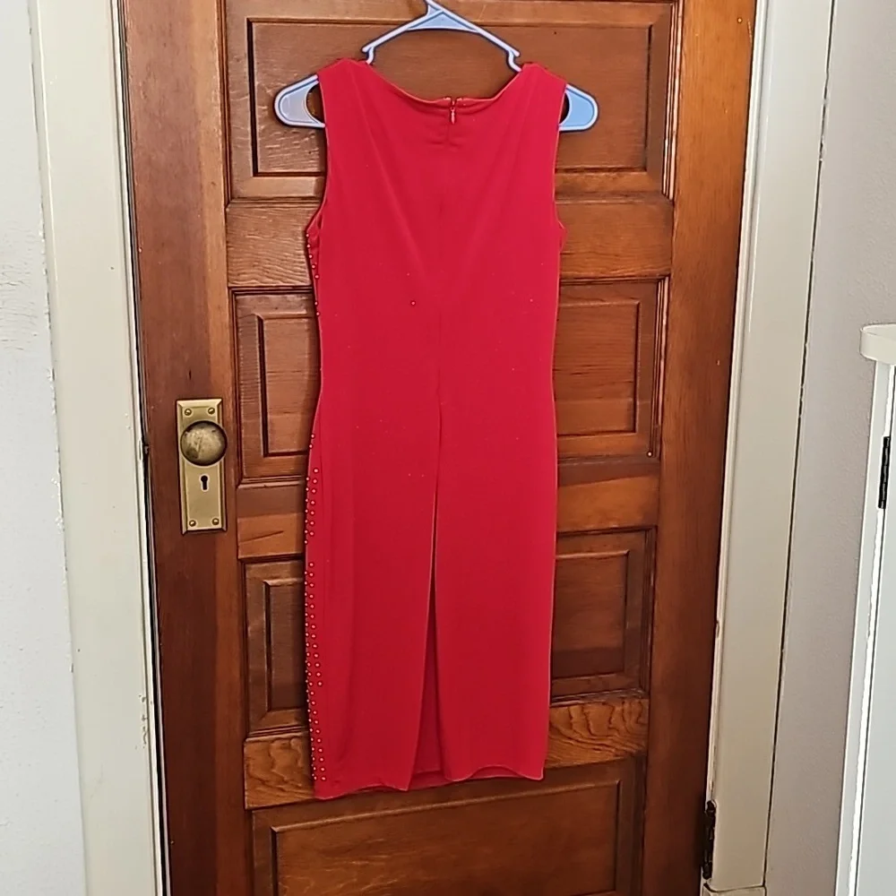 NWOT Calvin Klein Womans Size 2 stunning Red dress with embellishments. - Picture 3 of 8